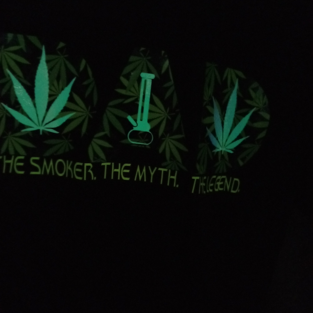 Custom apparel - Picture 10 of 16